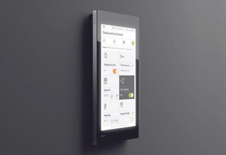 Màn hình trung tâm gira